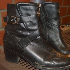 Black leather Harley Davidson Boots